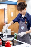 王俊凱勾火技術(shù)是大廚風(fēng)范？ 真相叫人哭笑不得