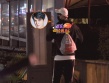 郭品超与美女街头甜蜜牵手 女方疑似网红黄一琳