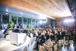 周迅是电影的创作伙伴 胡歌调皮线上求导演评价