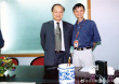 鐵粉馬云悼念金庸：初見先生我如話癆 先生笑聽