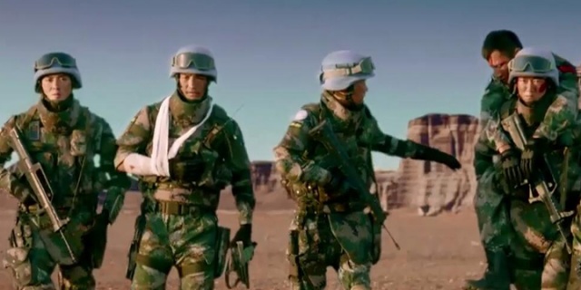 《中国蓝盔》主创力荐 导演爆料主演沈浩亲自完成单手上弹夹