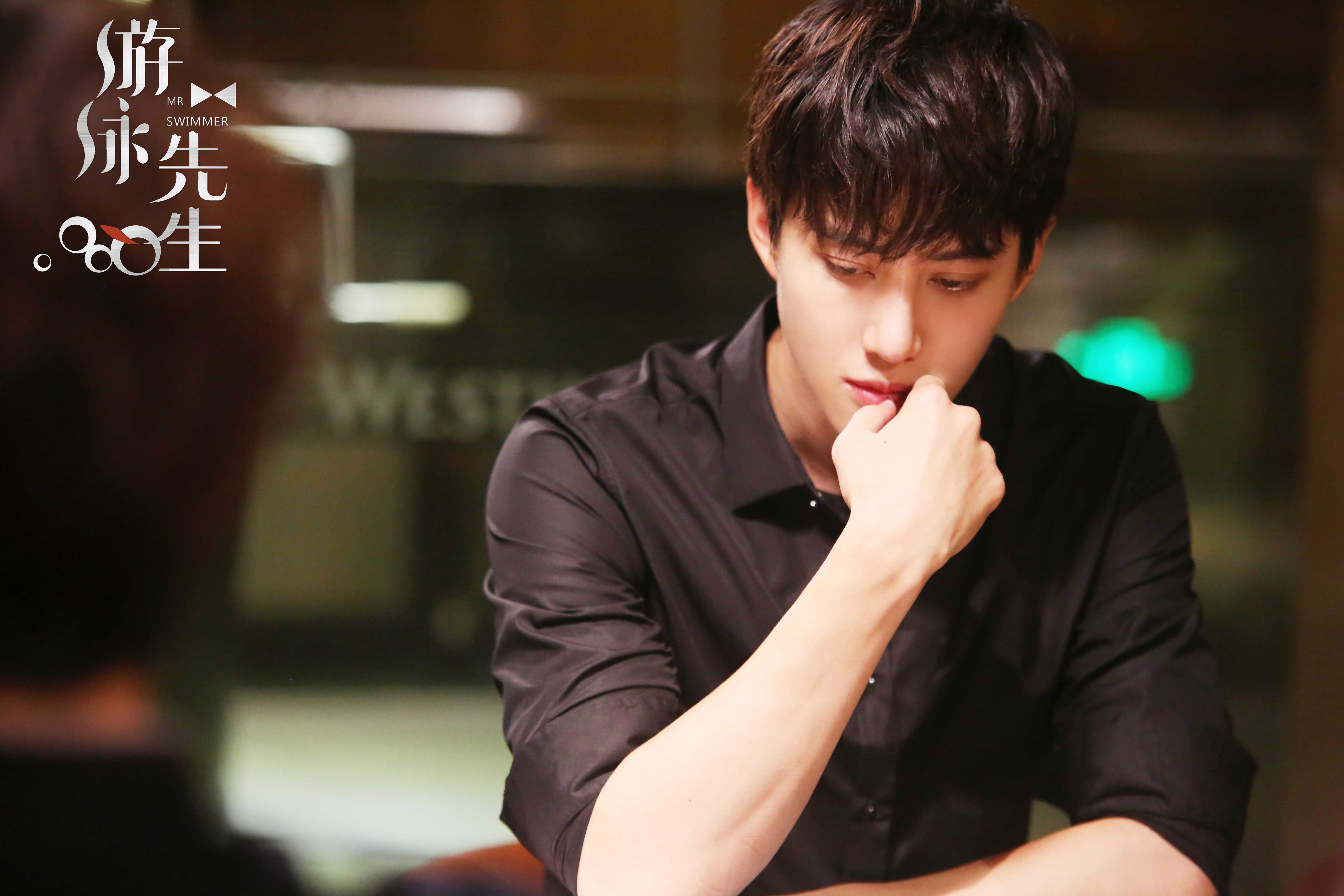 《游泳先生》鞠婧祎美人救英雄 mike秒变暖男