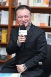 陆庆屹：还没资格定义纪录片 艺术电影离我很遥远