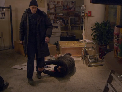 一只棒棒糖拯救了在场所有人的命