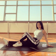 “大嫂”徐冬冬曬健身房美照 傲人上圍自稱：欠練