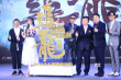 梁家輝《追龍II》首映大啖榴蓮 談退休表示不退役