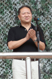 《摯愛無悔》云南開機(jī) 導(dǎo)演憶戰(zhàn)士生活艱苦飆淚