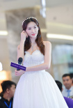 林志玲宣布結(jié)婚！昔日穿婚紗凹造型美到?jīng)]朋友