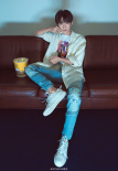 TFBOYS组合久违发团歌 粉丝却不买账直言：难听！