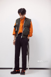“易”式点评上线！ 易烊千玺认真观战点评中肯