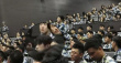 中戲官方軍訓(xùn)照曝光 易烊千璽還是“小白烊”！