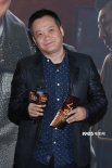 《受益人》寧浩聚焦本土 大鵬重慶應聘洗碗工
