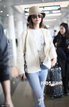 “紫薇”“容嬷嬷”厦门重聚 汤唯率性脱衣喊热
