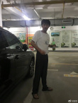 胡歌晒醉汉造型照 网友：“胡歌是自己最大黑粉”