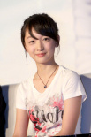 初戀臉！周冬雨17歲活動(dòng)照曝出 凍齡美顏引熱議