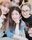 不良惡作??！ 陳妍希和楊丞琳鄭元暢林依晨聚會(huì)