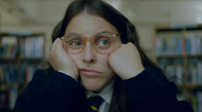 《如何培养一个女孩》曝预告 阿尔菲·艾伦演喜剧