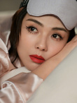美人失眠什么樣？劉濤失眠妝襲人 紅唇嫵媚動人
