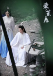 《皓衣行》曝路透 罗云熙白衣出尘陈瑶渐变裙仙美