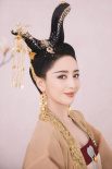 夢(mèng)回大唐！佟麗婭唐裝造型眉目如畫 一顰一笑絕美