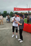 冯绍峰海清合作新剧 42岁的他驼背发福头发花白