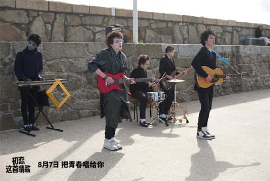 约翰·卡尼又一力作！《初恋这首情歌》曝口碑海报