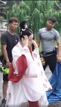 迪丽热巴《长歌行》路透照曝光 身穿齐胸襦裙