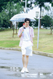 王俊凱回歸《中餐廳4》 雨中用餐收獲別樣浪漫！