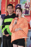 《温暖的抱抱》首映 常远吐槽渣男贾玲现身支持