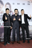 昆凌否認(rèn)懷三胎后亮相宣傳新片 穿束腰裝秀蠻腰