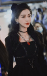 在逃公主！Angelababy高腰黑裙錄綜藝青春又甜美