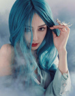 Angelababy人魚姬造型曝光 藍(lán)發(fā)紅唇展冷艷氣質(zhì)