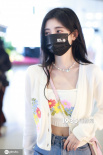 春日少女！鞠婧祎彩色花朵抹胸 肌膚白皙清新可人