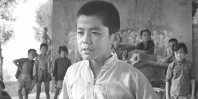 自古英雄出少年 《小兵张嘎》斗智斗勇胆识过人