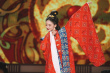 驚鴻一瞥！古力娜扎唐裝造型 一顰一笑傳遞國(guó)風(fēng)美
