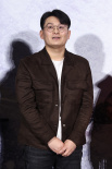 《冰上时刻》7城首映 记录冰球少年展现冬奥精神