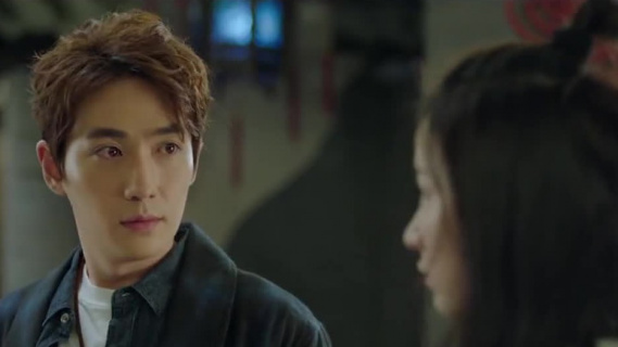 朱一龙饭桌上被怼，爆笑名场面