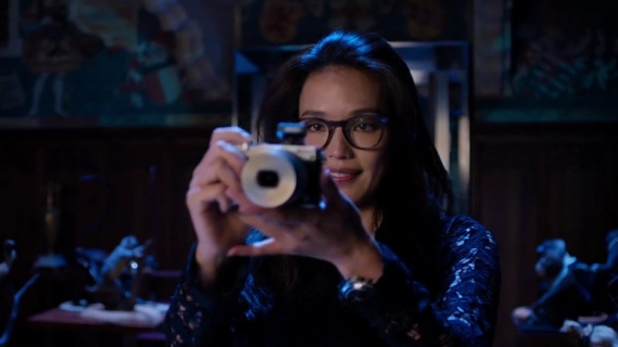 舒淇假借做访问，用这几种方式轻松拿到宝物的资料