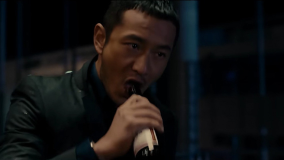 黄晓明街头买醉，原因竟是老婆跟人跑了