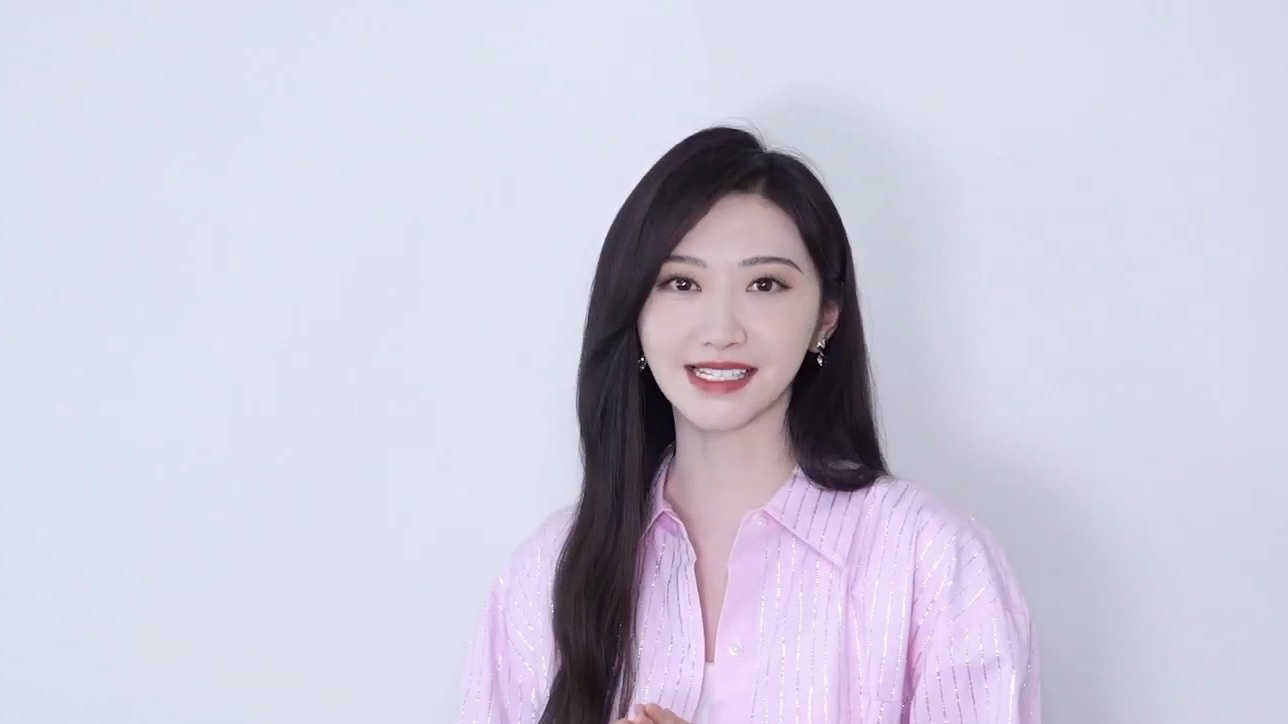 影人云访谈景甜生活很自律新角色充满挑战