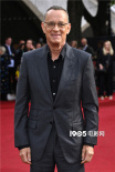 傳記片《貓王》倫敦特別放映 65歲湯姆·漢克斯身形瘦削