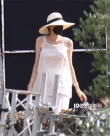 变身安导！安吉丽娜·朱莉现身意大利 拍摄其导演新片