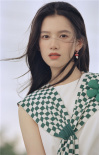 氧氣感少女！張婧儀夏日寫真曝光 白衣飄飄擁抱大自然
