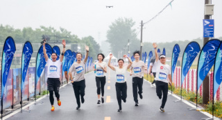 第十二届北京国际电影节影人欢乐跑活动成功举办