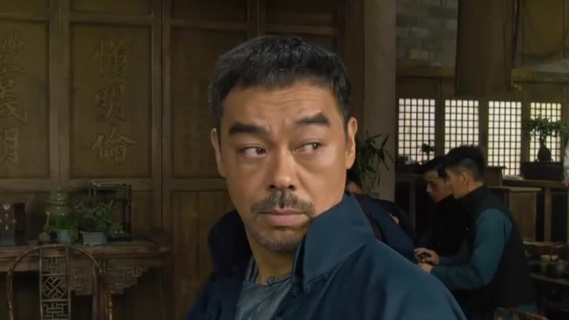 杀人犯乃少帅，百姓纷纷劝团长刘青云放人