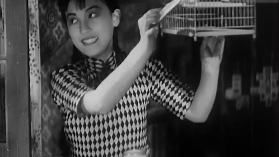 周璇珍贵影像片段！“金嗓子”周璇演唱《天涯歌女》