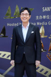 第四届海影节开幕红毯群星闪耀 《保你平安》剧组亮相