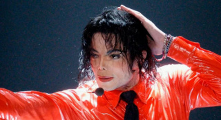 迈克尔·杰克逊传记片确定主演 MJ侄子将扮演天王