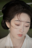 蔣夢(mèng)婕白衣古風(fēng)寫(xiě)真曝光 清冷易碎感覺(jué)觸動(dòng)心弦