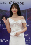第59屆百想藝術(shù)大賞紅毯 湯唯宋慧喬IU絕美亮相